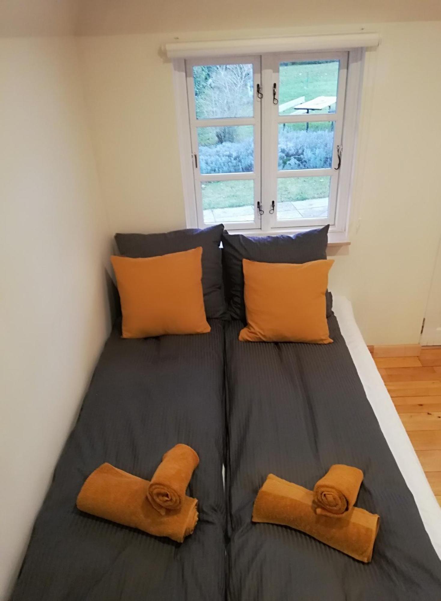 The Whispering Apple Garden Retreat Apartment Morud ภายนอก รูปภาพ